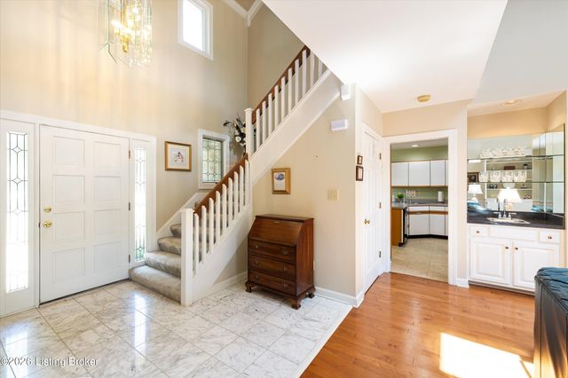 609 Berwyn Dr, Louisville, KY 40223