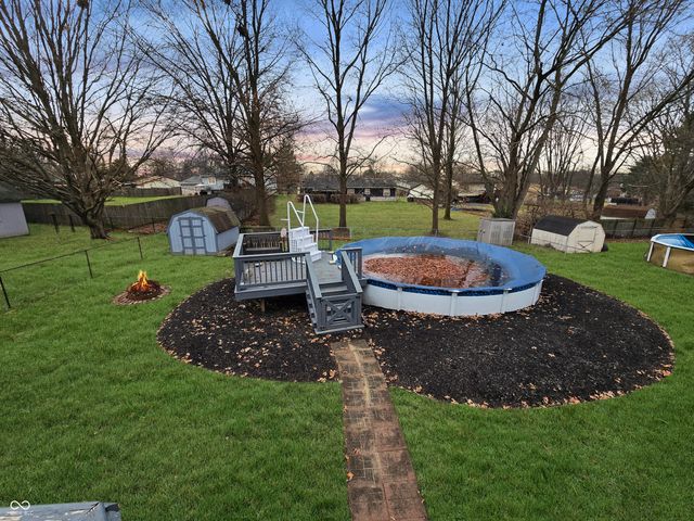 7620 Snowflake Drive, Indianapolis, IN 46227