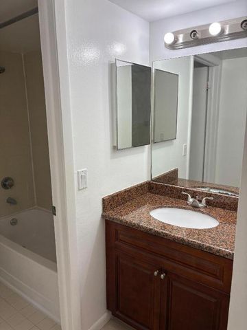 9959 Nob Hill Place 9959, Sunrise, FL 33351