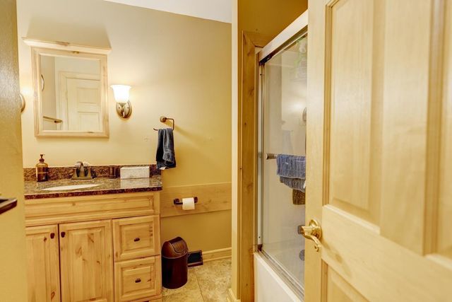 2765 Oak Knoll Lane, Stoughton, WI 53589