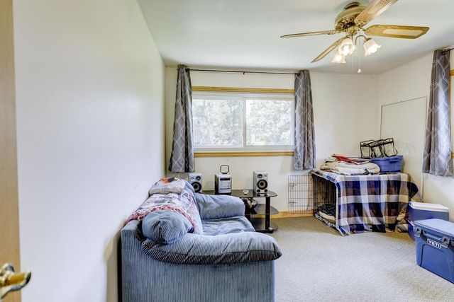 2765 Oak Knoll Lane, Stoughton, WI 53589