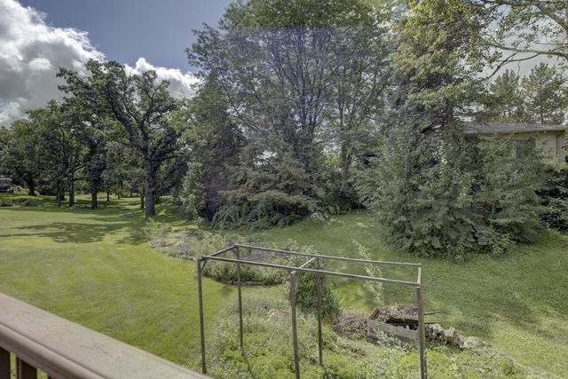 2765 Oak Knoll Lane, Stoughton, WI 53589