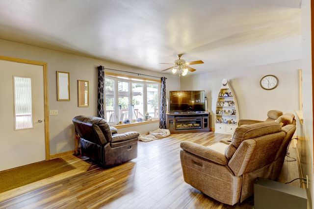 2765 Oak Knoll Lane, Stoughton, WI 53589