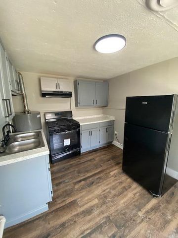 244 Warnock Street, Lexington, KY 40508