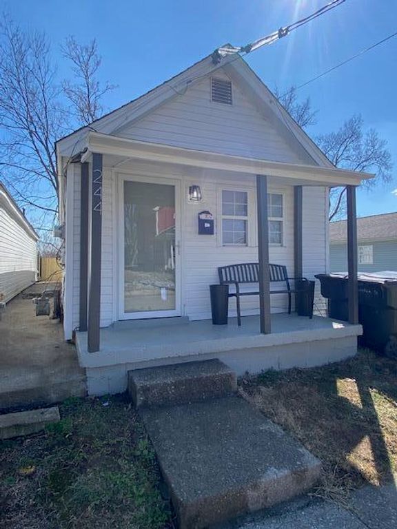 244 Warnock Street, Lexington, KY 40508
