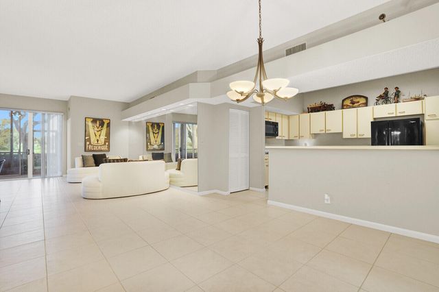 5106 Lake Catalina Drive A, Boca Raton, FL 33496