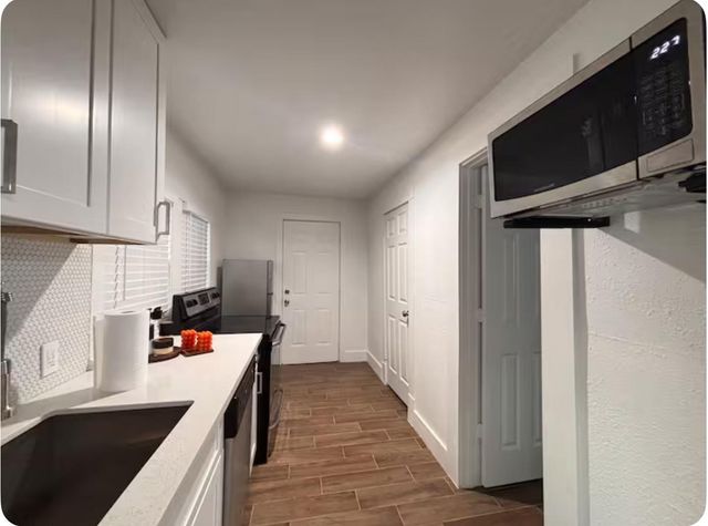 7427 Avenue H 1, Houston, TX 77011