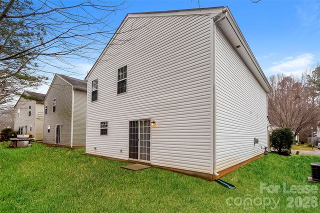 5416 Idlewild Road N, Charlotte, NC 28227