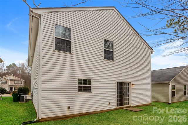 5416 Idlewild Road N, Charlotte, NC 28227