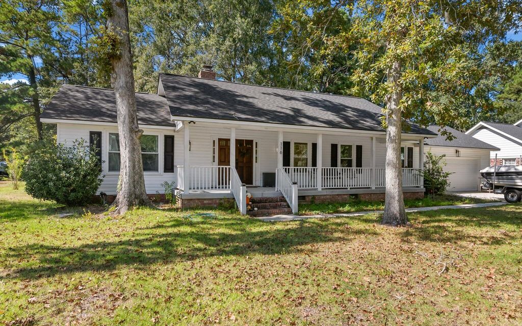 116 Palmetto Bluff Drive, North Charleston, SC 29418