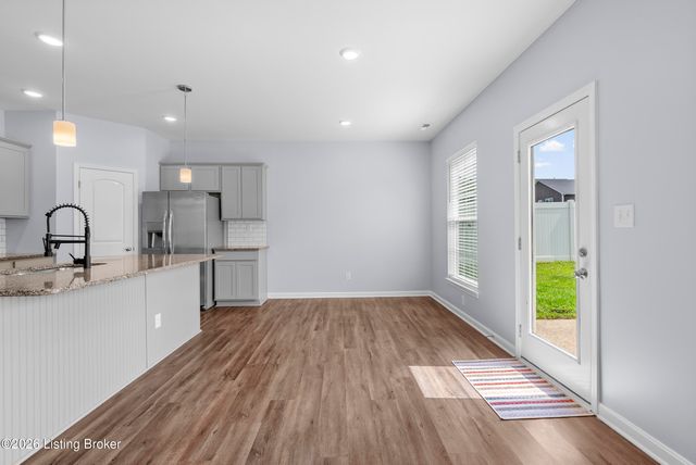 12015 Cascade Falls Trail, Louisville, KY 40229