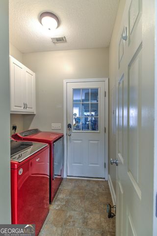 1920 Chatsworth Court, Statesboro, GA 30461