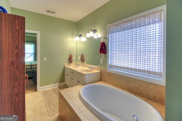 1920 Chatsworth Court, Statesboro, GA 30461