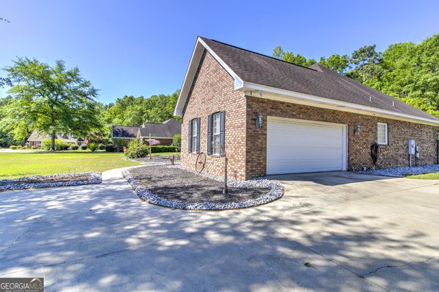 1920 Chatsworth Court, Statesboro, GA 30461