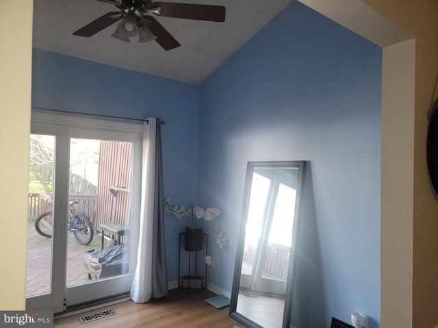 37 GUNFALLS GARTH, Baltimore, MD 21236