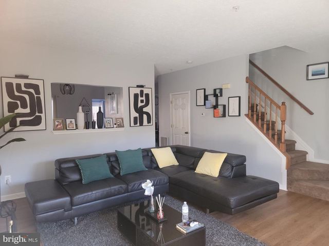 37 GUNFALLS GARTH, Baltimore, MD 21236