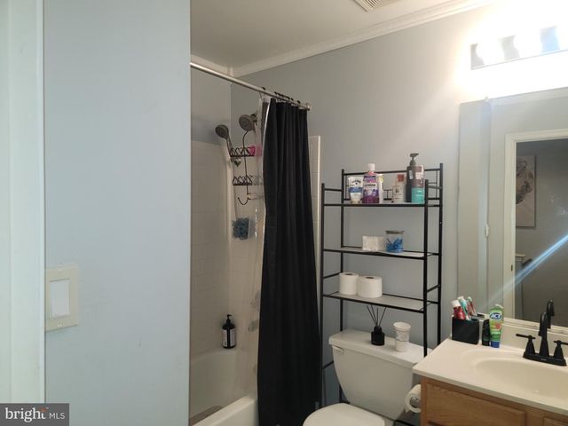 37 GUNFALLS GARTH, Baltimore, MD 21236