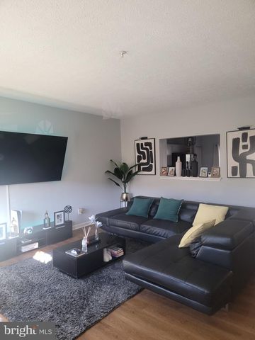 37 GUNFALLS GARTH, Baltimore, MD 21236