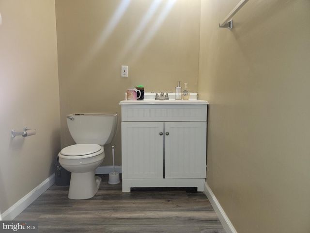 37 GUNFALLS GARTH, Baltimore, MD 21236