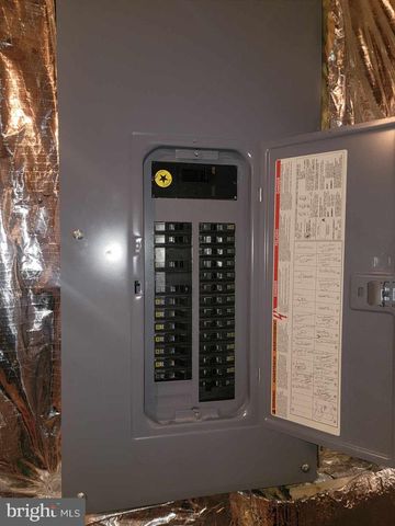 37 GUNFALLS GARTH, Baltimore, MD 21236