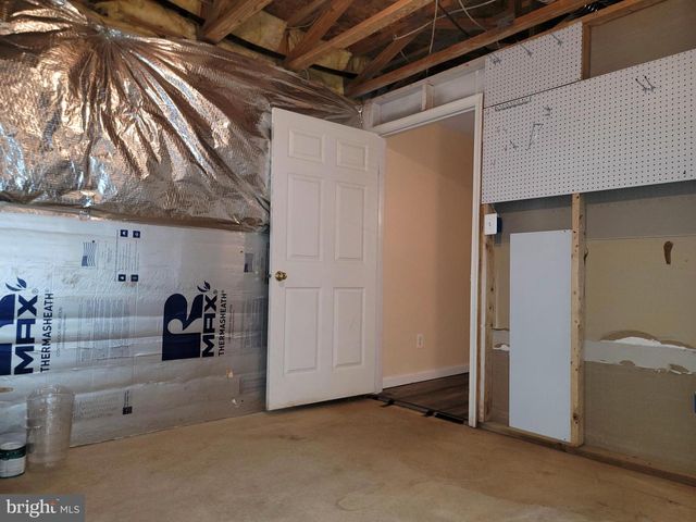 37 GUNFALLS GARTH, Baltimore, MD 21236