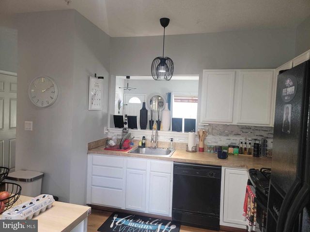 37 GUNFALLS GARTH, Baltimore, MD 21236