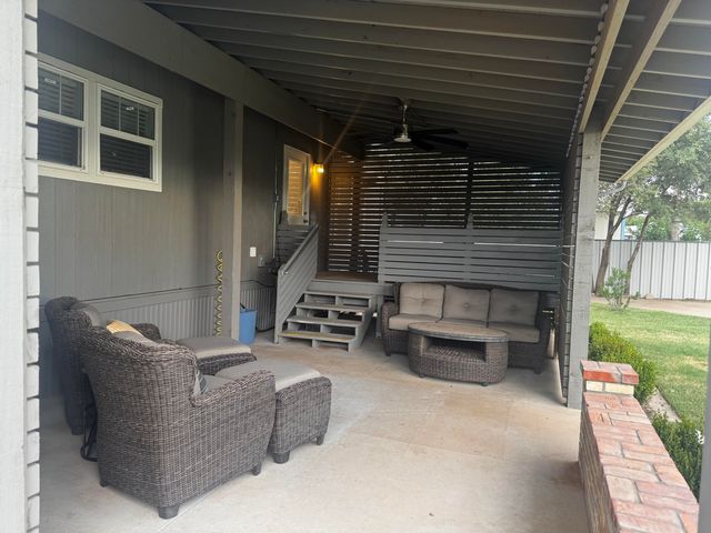 313 Pierce Street, Whiteface, TX 79379