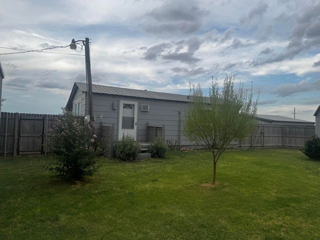 313 Pierce Street, Whiteface, TX 79379