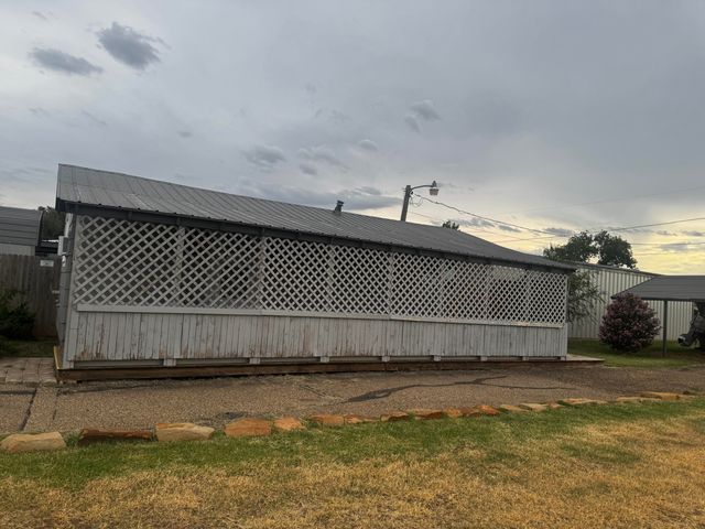 313 Pierce Street, Whiteface, TX 79379