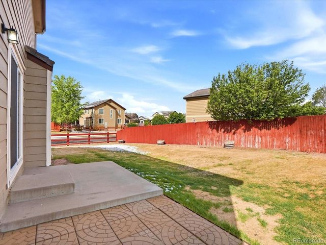 10059 Dillon Cir, Commerce City, CO 80022