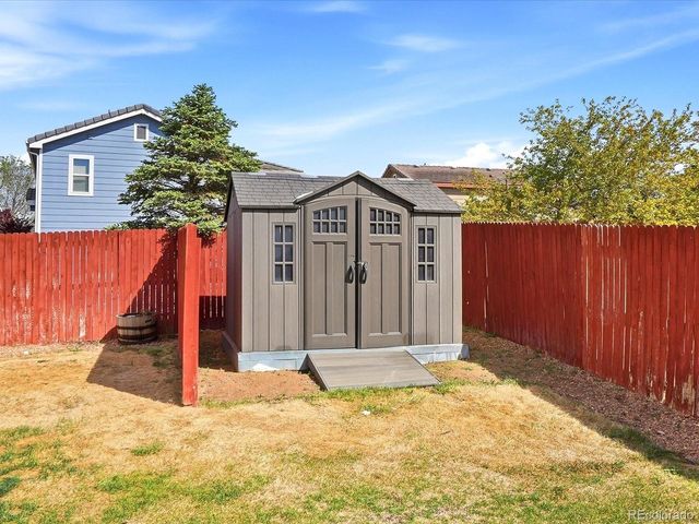 10059 Dillon Cir, Commerce City, CO 80022