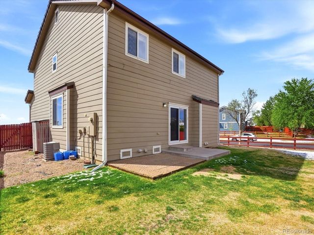 10059 Dillon Cir, Commerce City, CO 80022