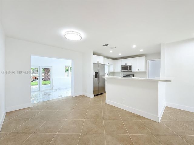 4008 Adams St, Hollywood, FL 33021