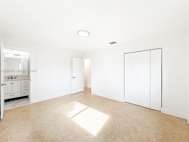 4008 Adams St, Hollywood, FL 33021