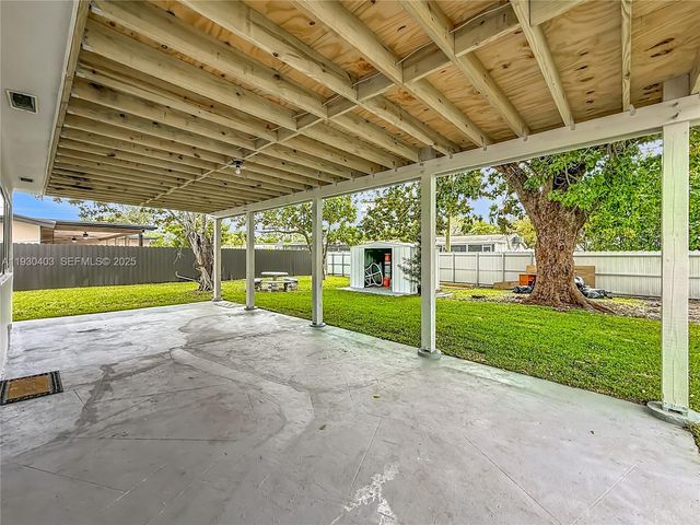 4008 Adams St, Hollywood, FL 33021