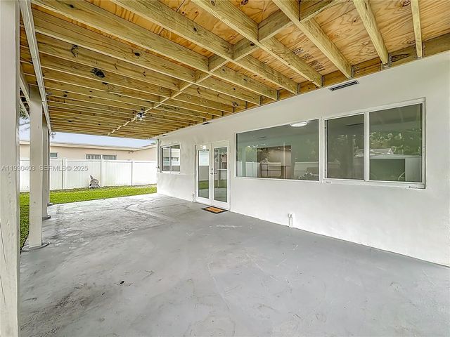 4008 Adams St, Hollywood, FL 33021