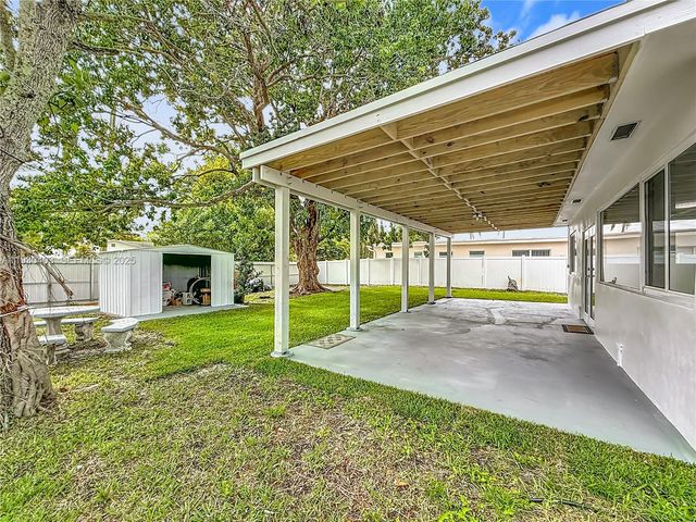 4008 Adams St, Hollywood, FL 33021