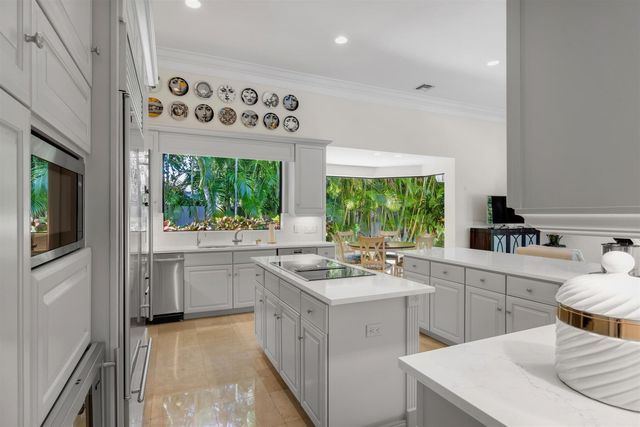 4275 Sanctuary Lane, Boca Raton, FL 33431