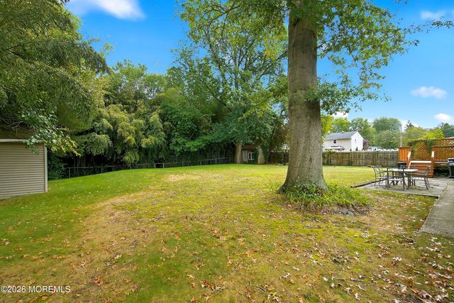 45 Oak Terrace, Howell, NJ 07731
