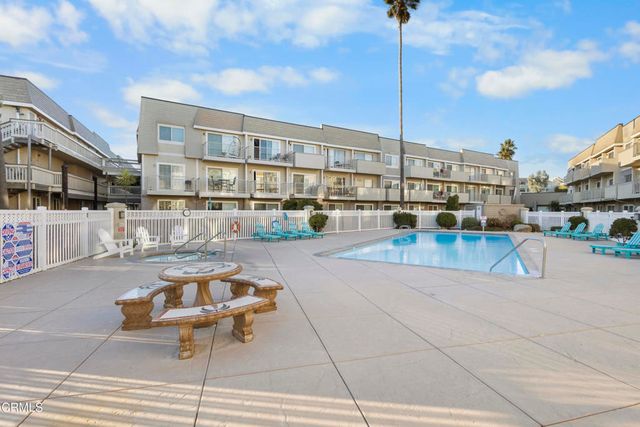 275 E Surfside Drive, Port Hueneme, CA 93041