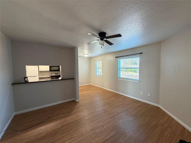 6723 Heards 1, Galveston, TX 77551