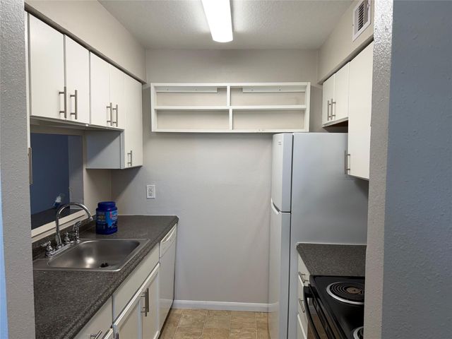 6723 Heards 1, Galveston, TX 77551