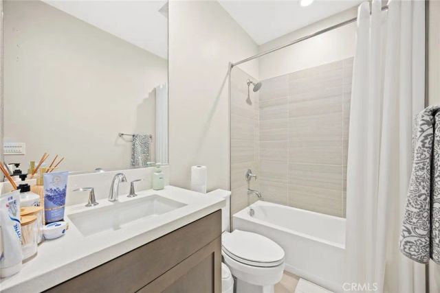 478 Sycamore Drive West, Montebello, CA 90640