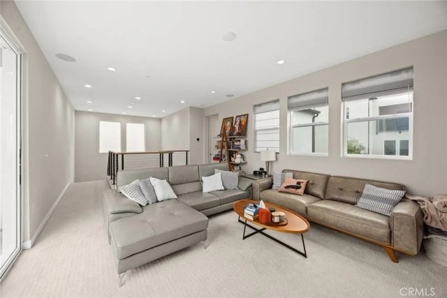 478 Sycamore Drive West, Montebello, CA 90640