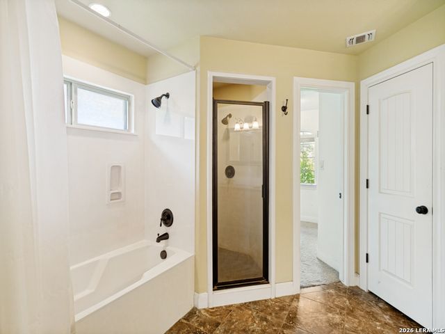 1117 Running Buck Ln, Fredericksburg, TX 78624
