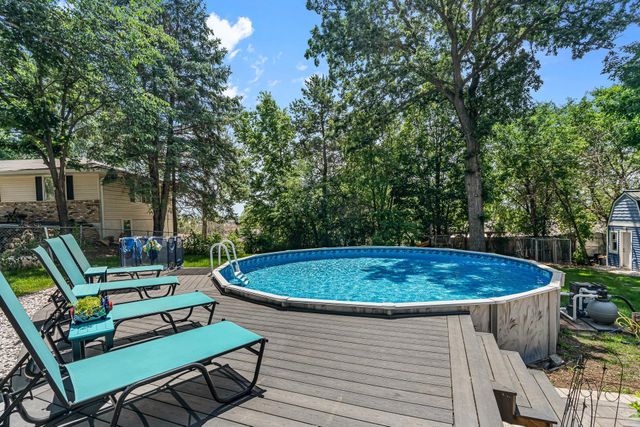 10727 Braewood Circle, Bloomington, MN 55437