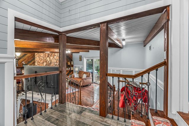 10727 Braewood Circle, Bloomington, MN 55437