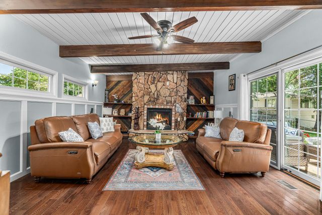 10727 Braewood Circle, Bloomington, MN 55437