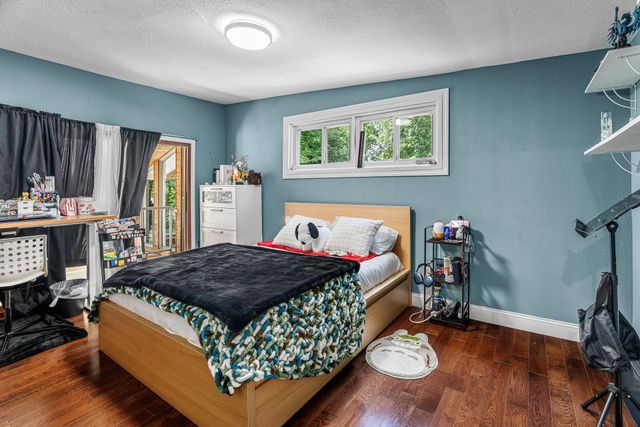 10727 Braewood Circle, Bloomington, MN 55437