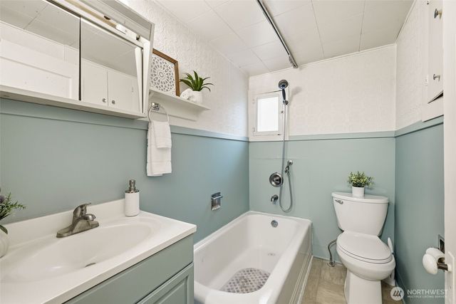 1109 S 14th Street, Tacoma, WA 98405